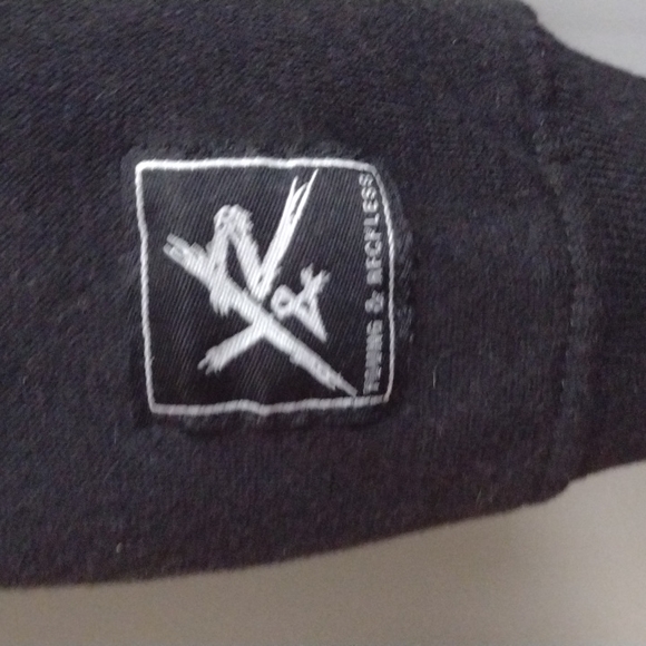 Sweat shirt jacket Young and reckless size medium - Picture 5 of 6